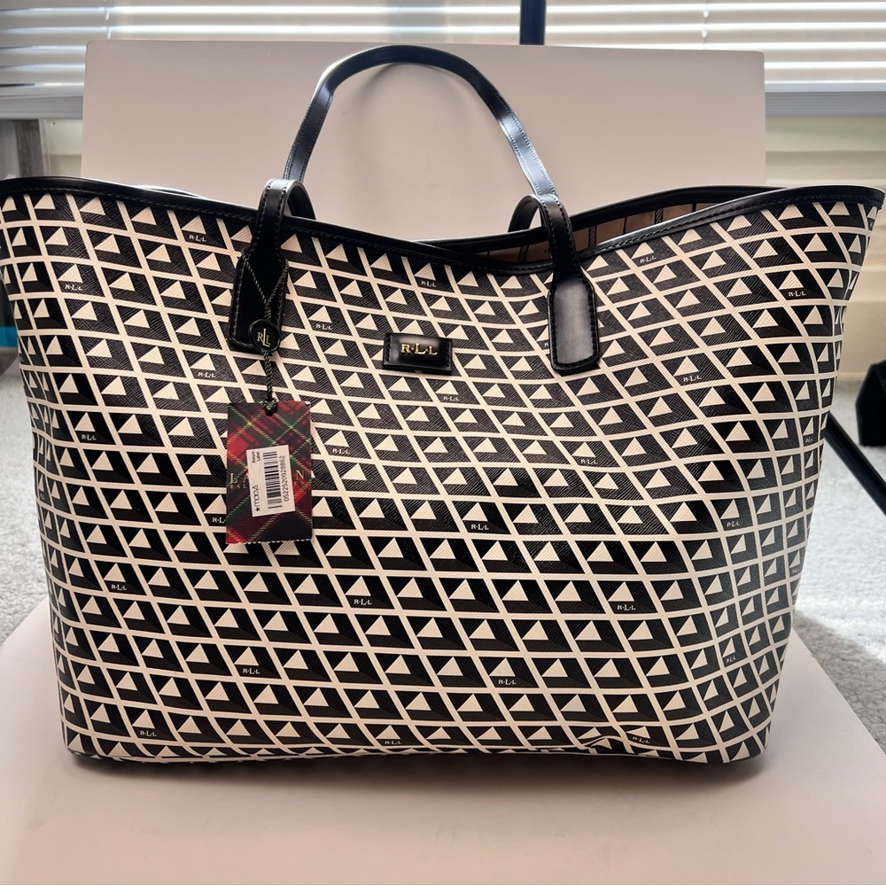 LAUREN RALPH LAUREN Romilly Tile Shopper Tote (Black, Gray, and White)